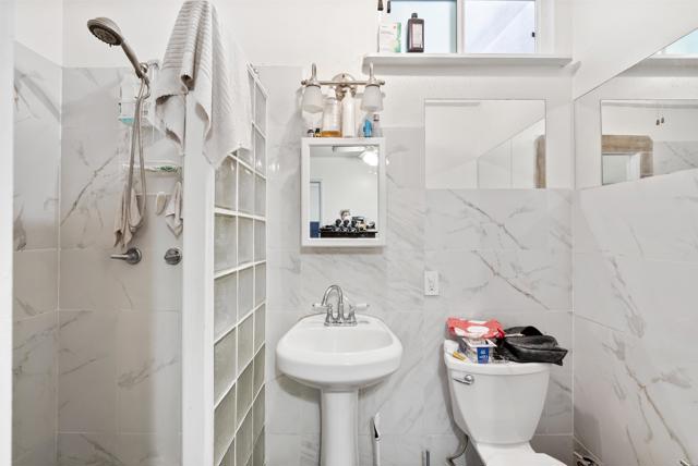 Detail Gallery Image 46 of 55 For 1936 O Ave, National City,  CA 91950 - 3 Beds | 3/1 Baths