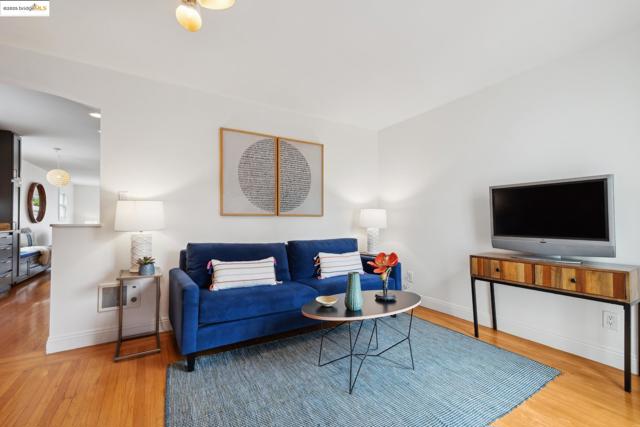 1626 Kains Ave., Berkeley CA: https://media.crmls.org/mediaz/6735c7b2-6b5a-447d-bd9d-3b6186472657.jpg