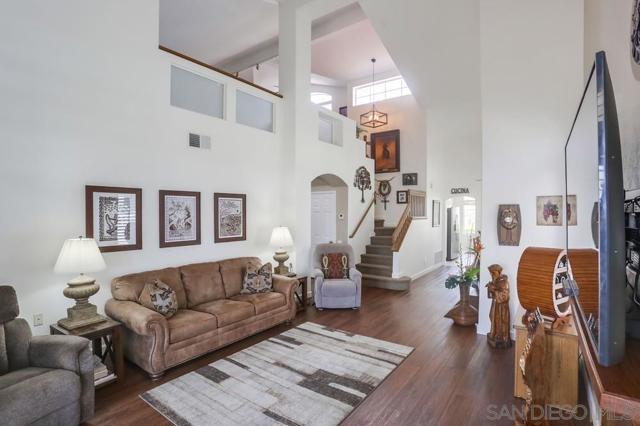 3367 Malta Way, Oceanside CA: https://media.crmls.org/mediaz/67363989-014f-43c9-ad28-62387cae7739.jpg