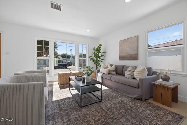 Detail Gallery Image 14 of 50 For 2679 Preble Ave, Ventura,  CA 93003 - 4 Beds | 3 Baths