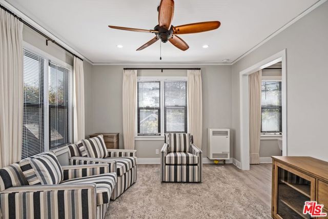 915 Georgina Avenue, Santa Monica CA: https://media.crmls.org/mediaz/6736dd84-c6e5-49cb-b8b3-a2b16bd2c6f6.jpg