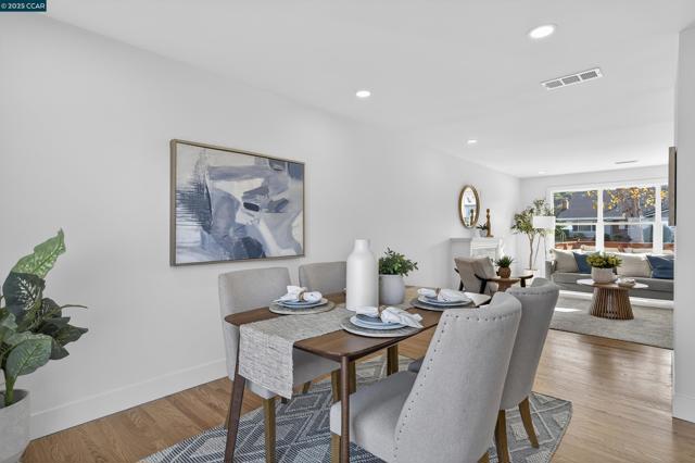 1264 Belfair Dr, Pinole CA: https://media.crmls.org/mediaz/673728cd-f5ce-4e7d-8fd1-378667cfd0a9.jpg