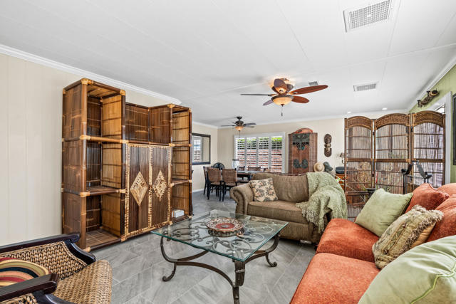 39231 Hidden Water Place, Palm Desert CA: https://media.crmls.org/mediaz/67375c71-825d-4ca6-ac53-70d789a78024.jpg