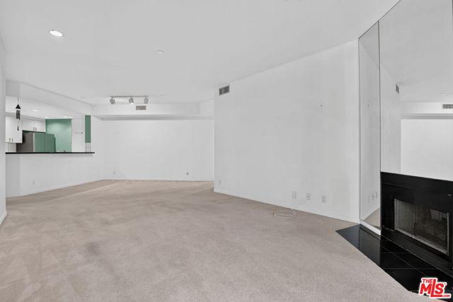 12000 Goshen Avenue, 103 photo 12