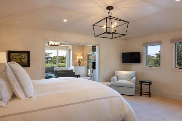 3187 17 Mile Drive, Pebble Beach CA: https://media.crmls.org/mediaz/67398e0d-8be4-4488-a4d5-895b2912d4f5.jpg