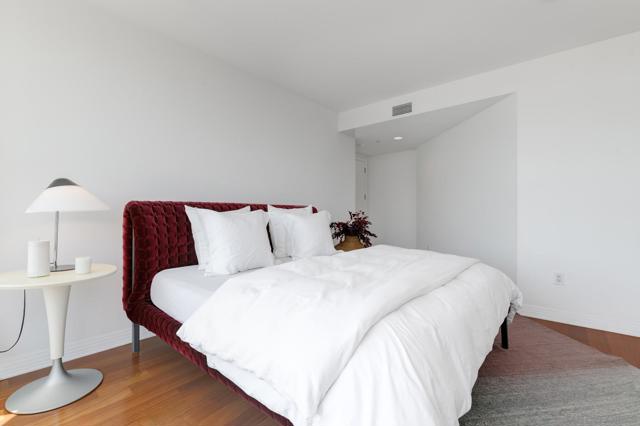 2500 6Th Ave, San Diego CA: https://media.crmls.org/mediaz/673a5165-3490-46cd-856d-2825ea6b7a7c.jpg