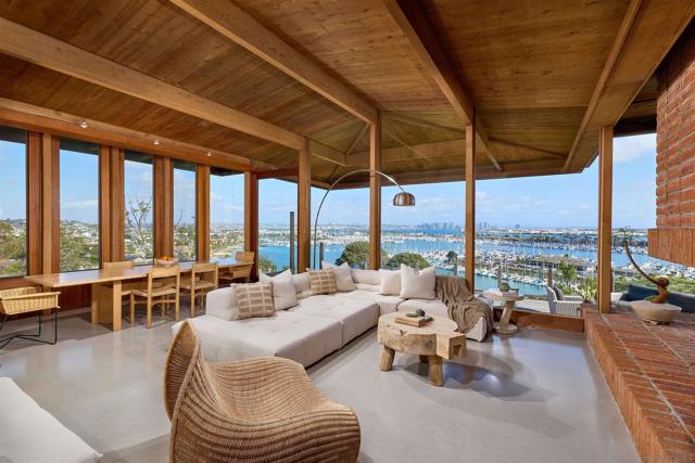 3016 Rogers Street, San Diego CA: https://media.crmls.org/mediaz/673a74fc-b90f-4726-8d92-898673cd8c91.jpg