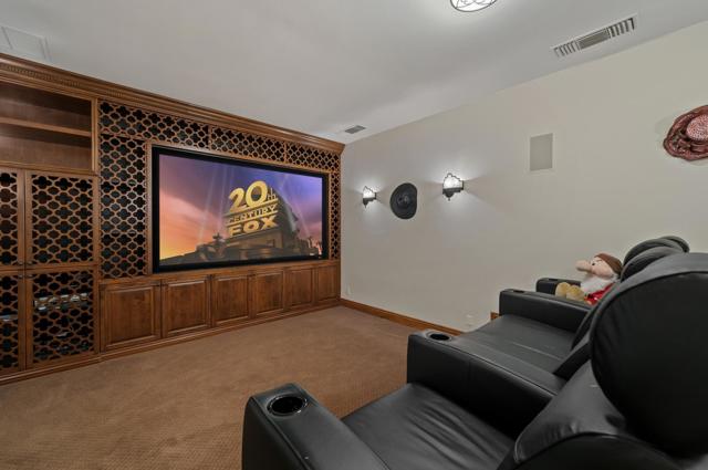 31 Hillcrest Drive, Rancho Mirage CA: https://media.crmls.org/mediaz/673b8f5d-c626-4114-90e7-c946518a9905.jpg