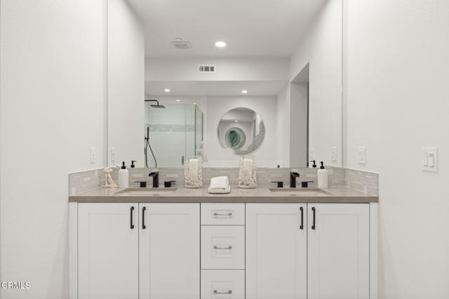 Detail Gallery Image 27 of 50 For 2850 Wagon Wheel Rd #302,  Oxnard,  CA 93036 - 3 Beds | 2/1 Baths