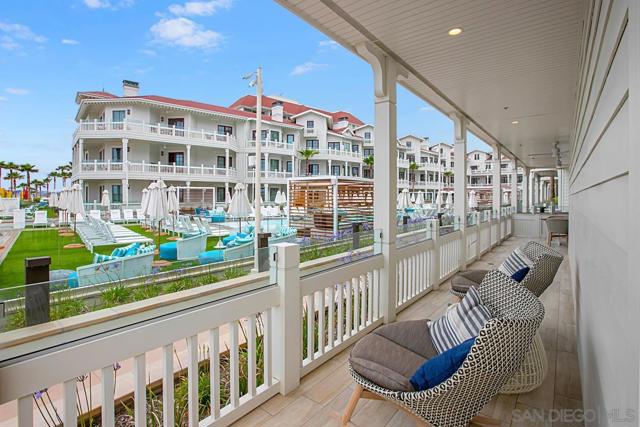 1500 Orange Ave, Coronado CA: https://media.crmls.org/mediaz/673b9e11-e87d-4c33-84b8-58a7dcb45404.jpg