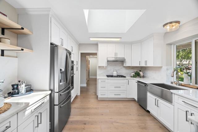 140 Stonybrook Road, Los Gatos CA: https://media.crmls.org/mediaz/673c5d39-605f-4681-9da9-b3897c705fc5.jpg