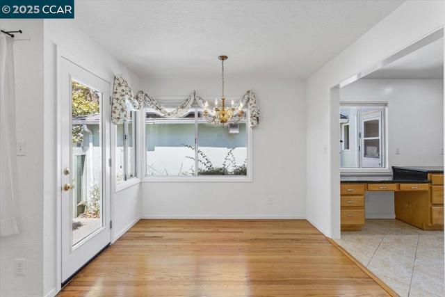 16080 Via Del Sol, San Lorenzo CA: https://media.crmls.org/mediaz/673c8a94-4db7-4e7c-9164-45500757bcb3.jpg