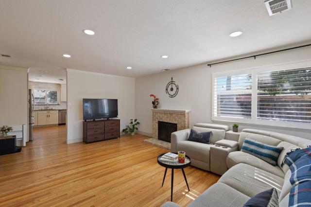 3959 Purdue Way, Livermore CA: https://media.crmls.org/mediaz/673c8c5f-9d1e-4208-b70a-ba5424dc105e.jpg