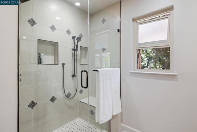 312 Soule Ave, Pleasant Hill CA: https://media.crmls.org/mediaz/673c9010-326f-4aa0-9b1a-f814defe3069.jpg