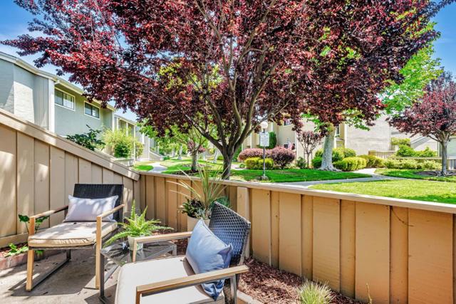 823 Perseus Lane, Foster City CA: https://media.crmls.org/mediaz/673ceb95-3c10-4ef3-bab0-b3f1631dd5b4.jpg