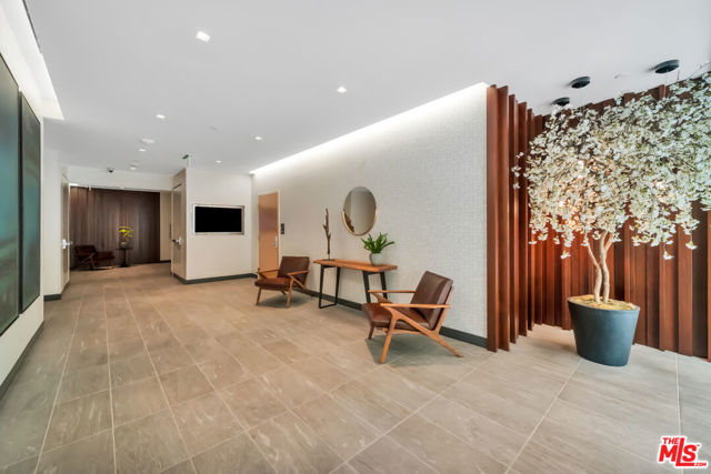  Commercial for Sale in El Segundo, California