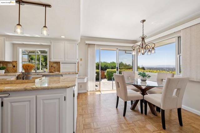 1657 Clearview Dr., San Leandro CA: https://media.crmls.org/mediaz/673e45f2-46dd-489b-a4f3-14766ea70a50.jpg