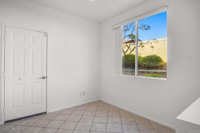Detail Gallery Image 16 of 33 For 1140 Valdivia Ct, Chula Vista,  CA 91910 - 3 Beds | 2/1 Baths