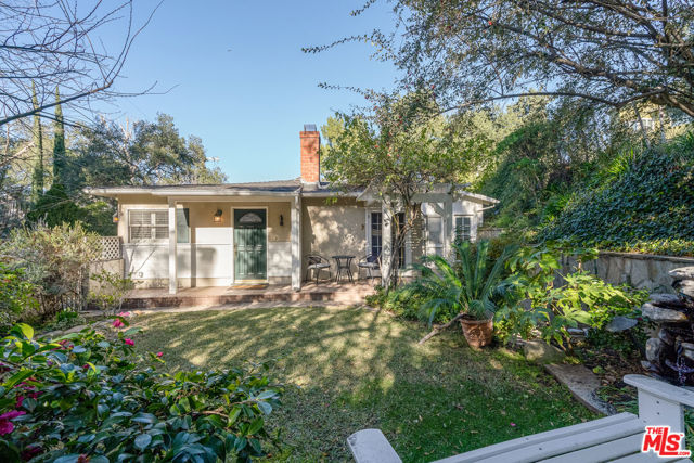 10022 Moy Lane photo 3
