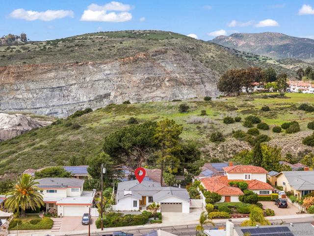 5632 Lone Star Drive, San Diego CA: https://media.crmls.org/mediaz/673fa108-881f-4aea-9bf1-702f0c980276.jpg