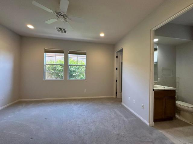 40589 Palm Court, Palm Desert CA: https://media.crmls.org/mediaz/6741a1b5-db79-445a-ac16-d558f8d69233.jpg