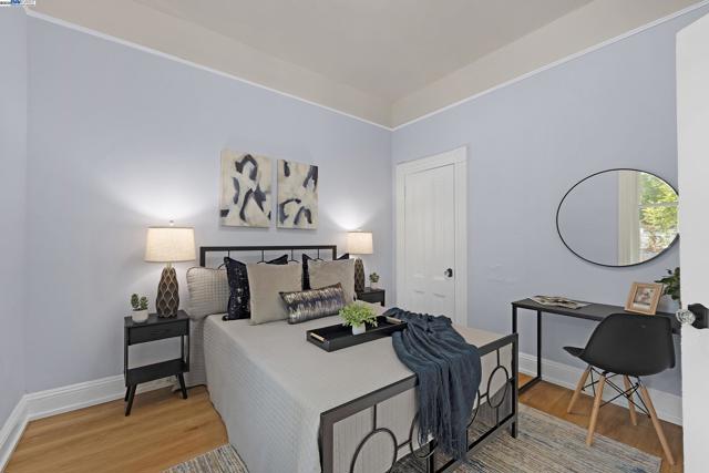 624 N 17Th St, San Jose CA: https://media.crmls.org/mediaz/6742196e-3be0-4642-ad9e-62e03a58973f.jpg