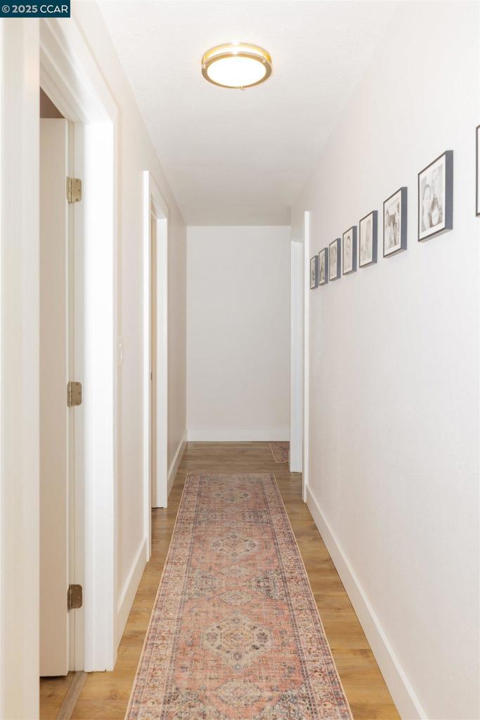 https://media.crmls.org/mediaz/67439c90-9d59-4d2e-a6df-cad25f021d6e.jpg?preset=X-Large