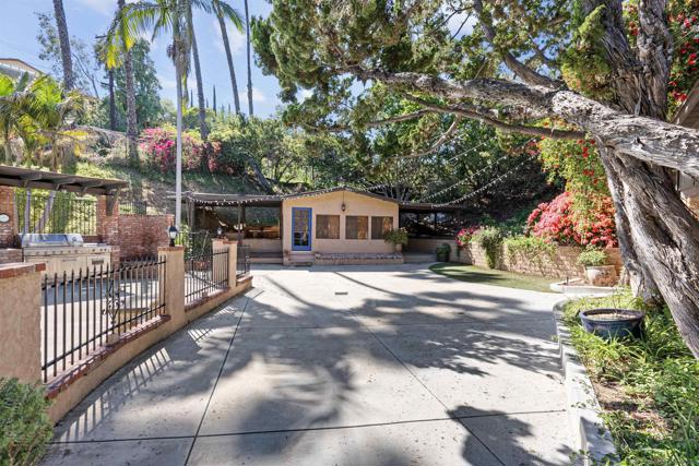 4201 Avenida Gregory, Spring Valley CA: https://media.crmls.org/mediaz/67447485-6912-4c3a-ad23-dc930e068855.jpg