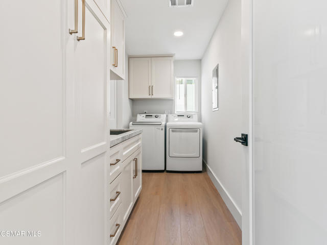 29831 White Otter Lane, Laguna Niguel CA: https://media.crmls.org/mediaz/6746b962-7a5a-437a-a9f3-7f8c4766d877.jpg