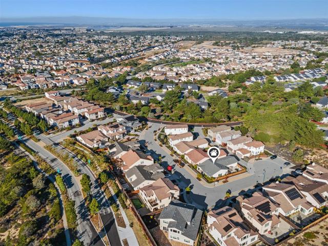 604 Matterhorn Court, Marina CA: https://media.crmls.org/mediaz/6746e99c-8092-45bd-9882-48316f53e151.jpg