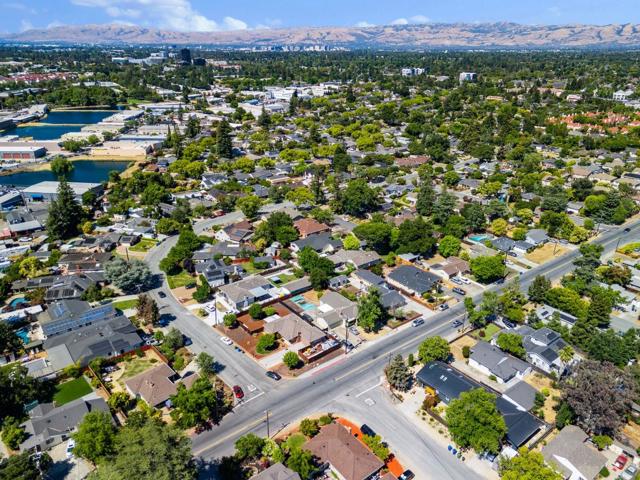 955 Norin Court, Campbell CA: https://media.crmls.org/mediaz/6748f79b-9dad-4255-9fdd-5ed177abee4a.jpg