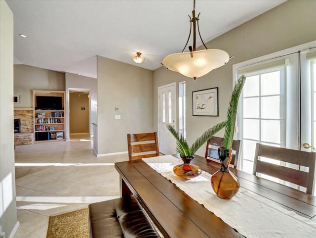 8567 Clubhouse Boulevard, Desert Hot Springs CA: https://media.crmls.org/mediaz/67492261-2834-4914-bc5e-e00a81522421.jpg