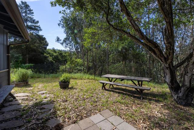 14440 Ridgecrest Road, Royal Oaks CA: https://media.crmls.org/mediaz/674a9e6b-e62a-429e-84a4-00c73e6c4825.jpg
