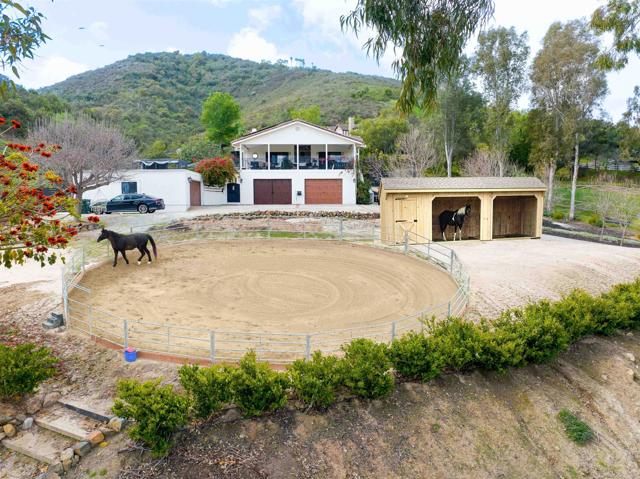 19950 Elfin Forest Ln, Escondido CA: https://media.crmls.org/mediaz/674afb76-2769-4fdc-8f32-250494fb97b3.jpg