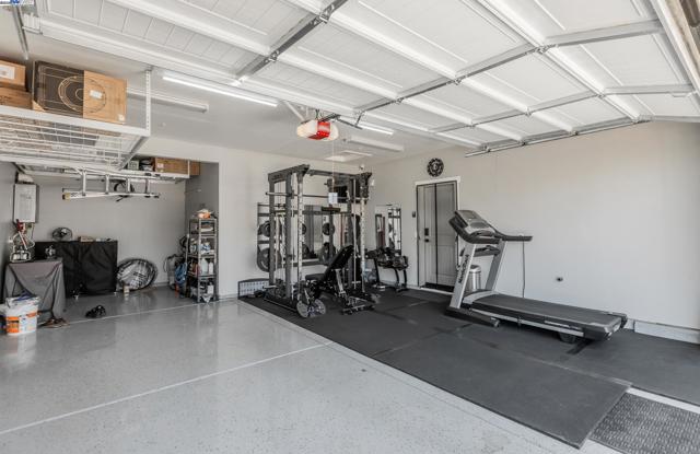 2306 Mozart avenue, Lathrop CA: https://media.crmls.org/mediaz/674afeb6-ef8e-4704-ba73-afc86c99646b.jpg
