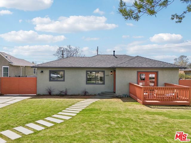 910 Arwin Street, Pasadena CA: https://media.crmls.org/mediaz/674b28fd-caea-442a-84d9-44942a56d130.jpg
