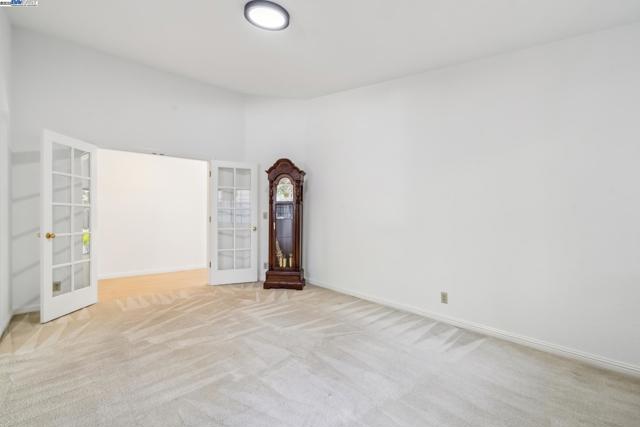 208 Heritage Ln, Pleasanton CA: https://media.crmls.org/mediaz/674b5616-7b54-45d1-852f-efe94051aa6b.jpg