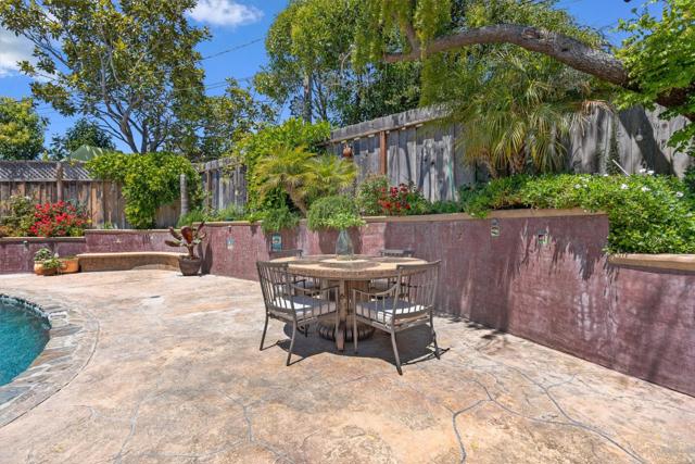 200 Cortez Street, Capitola CA: https://media.crmls.org/mediaz/674b9e71-1561-4c2f-8f9c-0c9cf3eed3c6.jpg