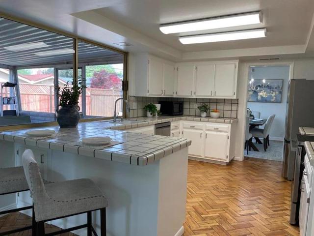 5833 Pentz Way, San Jose CA: https://media.crmls.org/mediaz/674cd488-3873-4c03-a46f-7b14bb8bdd70.jpg