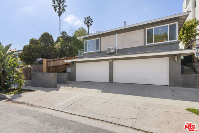 7127 Ramsgate Avenue, Los Angeles CA: https://media.crmls.org/mediaz/674de7c1-4a34-4634-ae6c-a5fbb039cc92.jpg