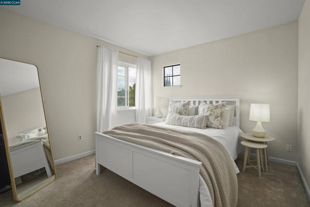 1031 Burnham, Pittsburg CA: https://media.crmls.org/mediaz/674de82a-2254-4642-ae2d-f41b74e8fb31.jpg