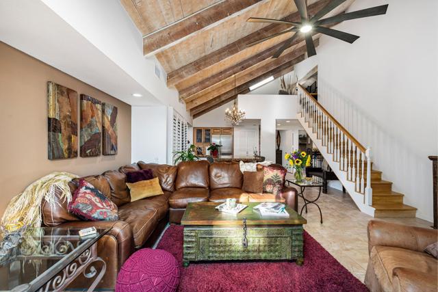 317 Forest Hills Drive, Rancho Mirage CA: https://media.crmls.org/mediaz/674ff712-046d-4494-bfa9-bedb49140363.jpg