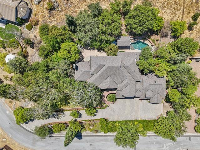 18615 Castle Lake Drive, Morgan Hill CA: https://media.crmls.org/mediaz/674ffaec-5709-4181-9745-ab7d0f8c3d24.jpg