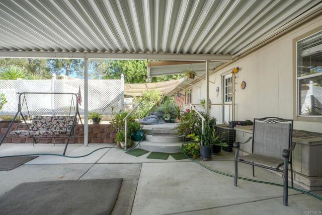 18218 Paradise Mountain Rd Spc 80, Valley Center CA: https://media.crmls.org/mediaz/675081fe-d2ba-4d10-976d-8d35b0c6df30.jpg
