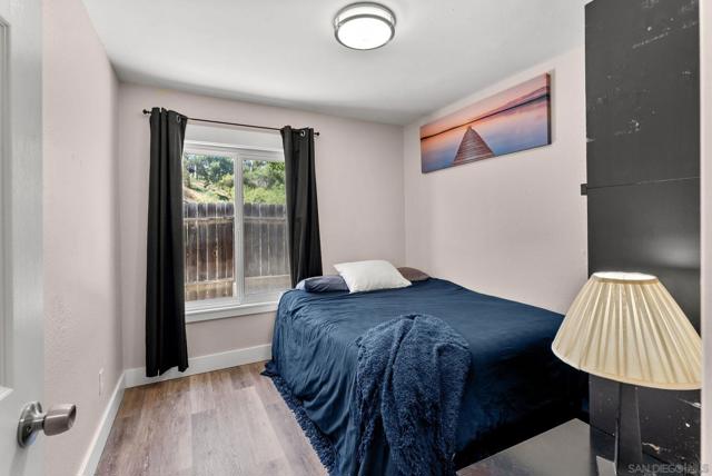 1650 Point Mugu Court, Chula Vista CA: https://media.crmls.org/mediaz/6750ad8e-fd74-48e2-8aee-facdb1067da7.jpg