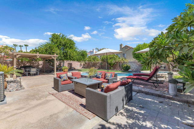 44310 Villeta Drive, La Quinta CA: https://media.crmls.org/mediaz/67516aca-320f-4098-87f0-6f1bba7f786f.jpg