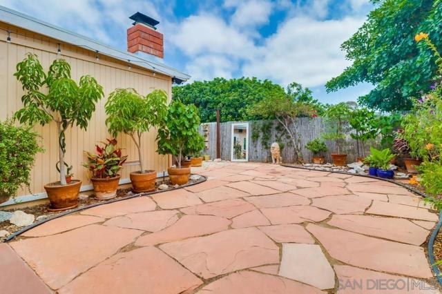 3541 Pomeroy St, San Diego CA: https://media.crmls.org/mediaz/67523ca1-4682-4cb7-88ab-542670349ab2.jpg