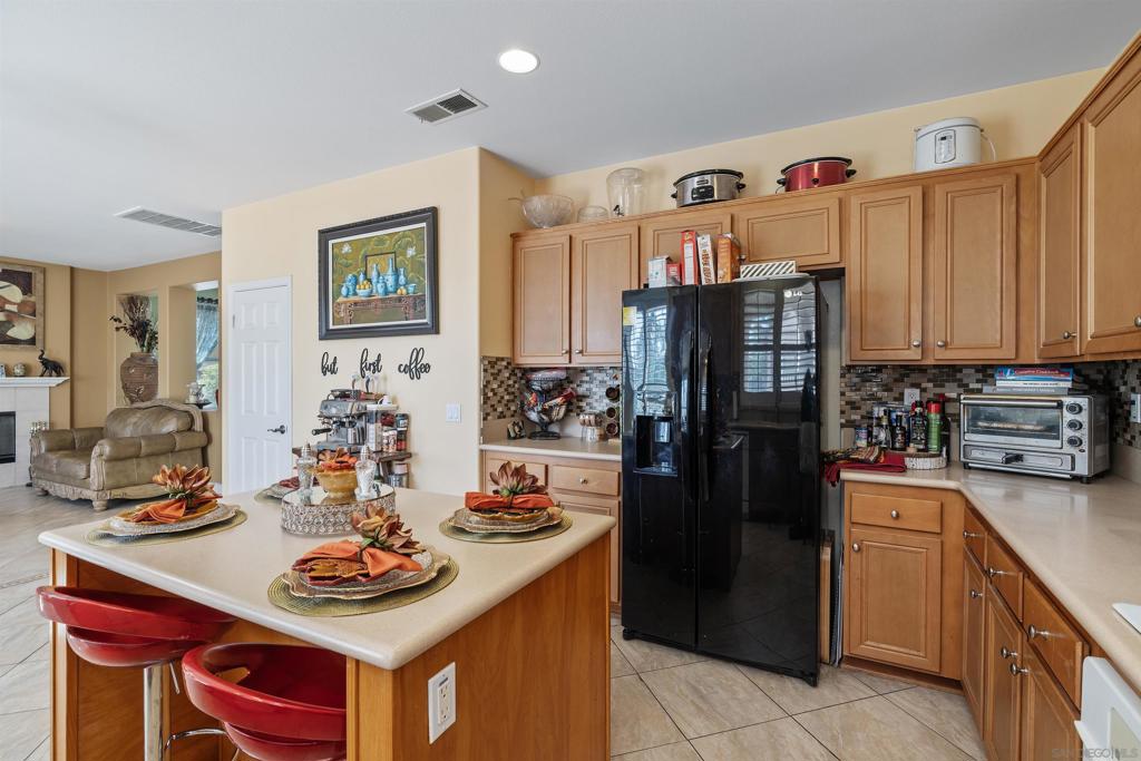 MLS #250042858SD image #11