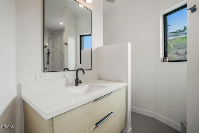 Detail Gallery Image 25 of 43 For 310 N Kalorama St, Ventura,  CA 93001 - 3 Beds | 3/1 Baths