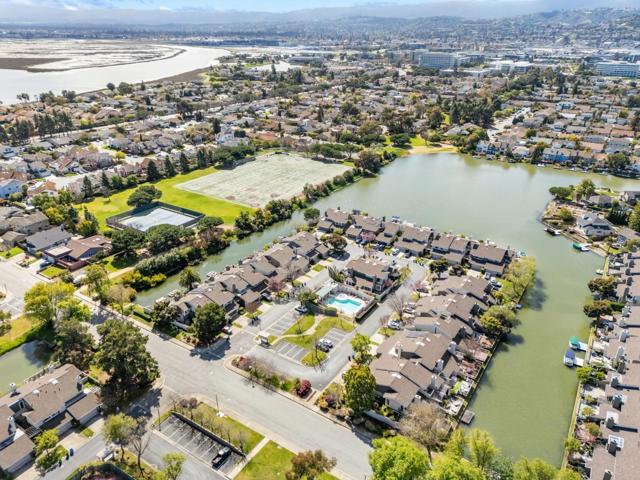 Image 92 of 97 For 10 Spinnaker Place